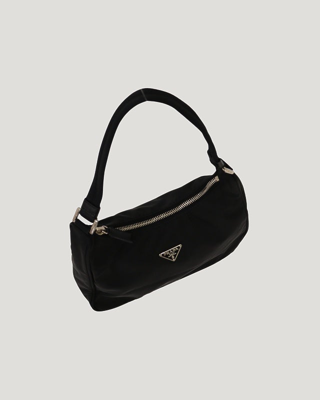 PRADA 三角ロゴ金具ナイロンワンショルダーバッグ | Hedy