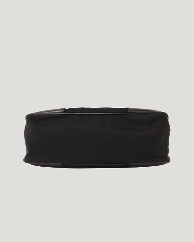 PRADA 三角ロゴ金具ナイロンレザーワンショルダーバッグ | Hedy