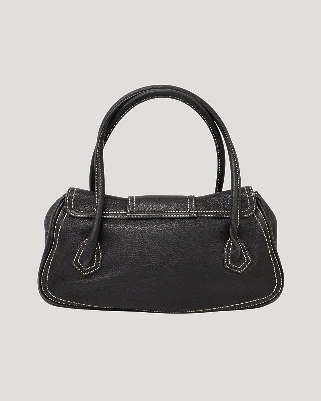 ✨CELINE✨ハンドバッグ ロゴ金具 レザー ブラック ヴィンテージ CELINE ロゴ金具レザーハンドバッグ | Hedy