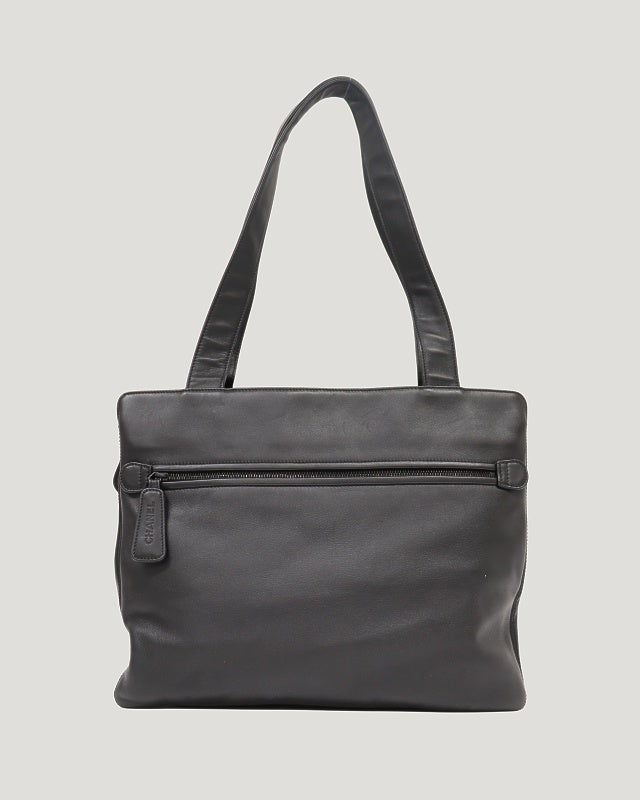 CHANEL COCOステッチレザートートバッグ | Hedy