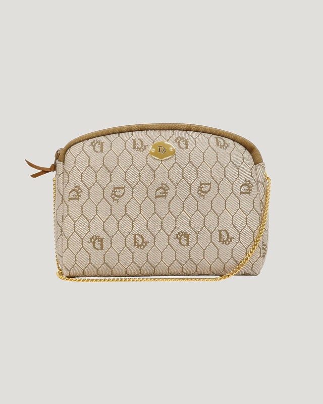 Dior ショルダーバッグ　チェーンバッグ　ハニカム柄　パーティバッグ DIOR ハニカム柄チェーンショルダーバッグ | Hedy